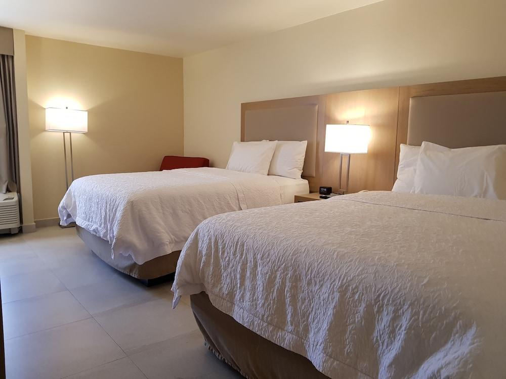 Hampton Inn Monterrey-Airport Apodaca Eksteriør bilde