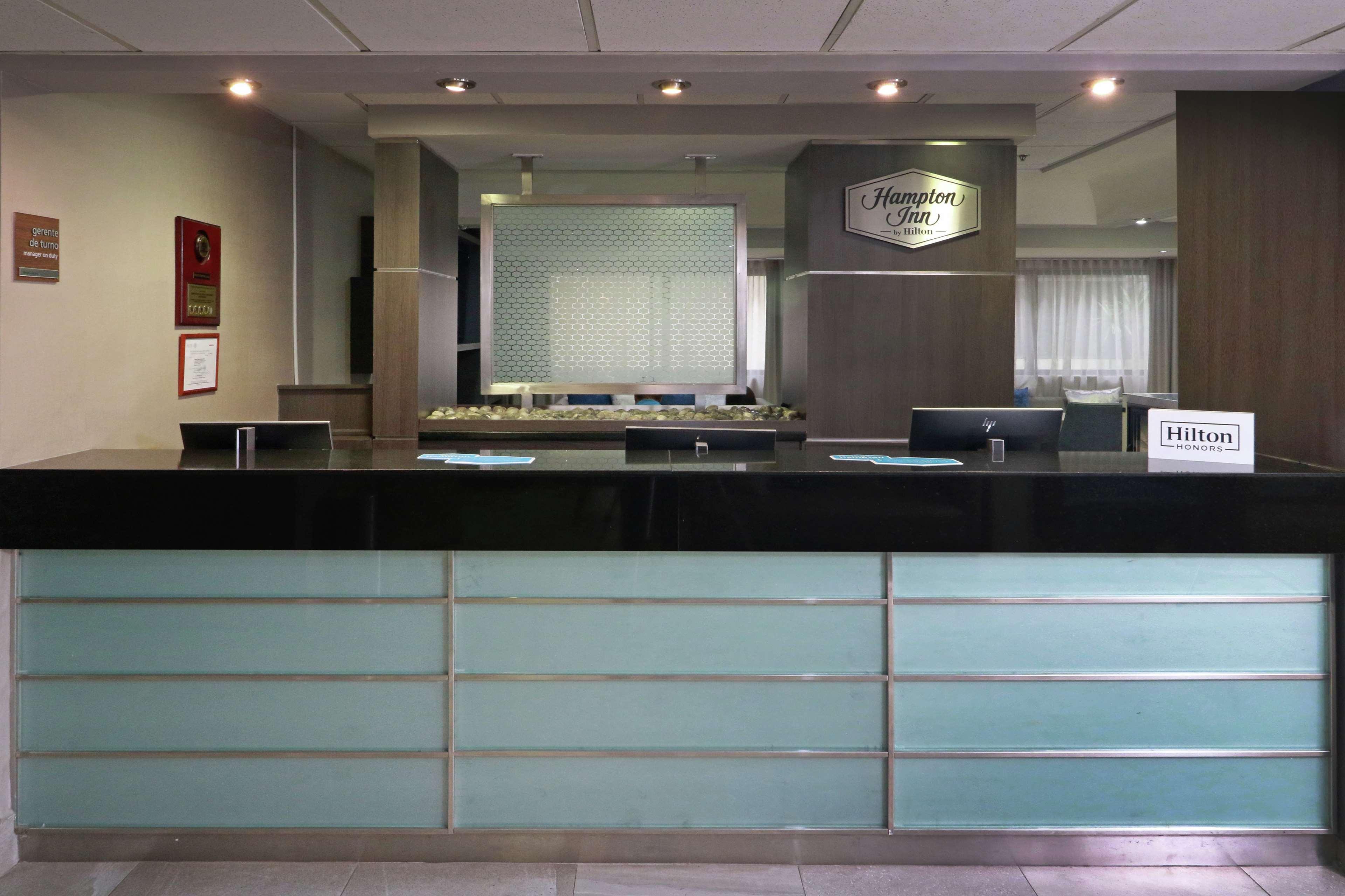 Hampton Inn Monterrey-Airport Apodaca Eksteriør bilde
