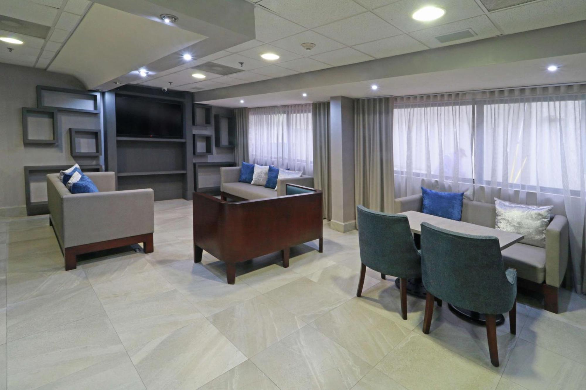 Hampton Inn Monterrey-Airport Apodaca Eksteriør bilde