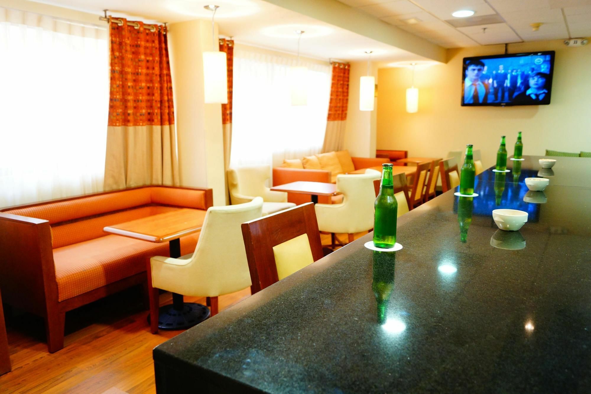 Hampton Inn Monterrey-Airport Apodaca Eksteriør bilde